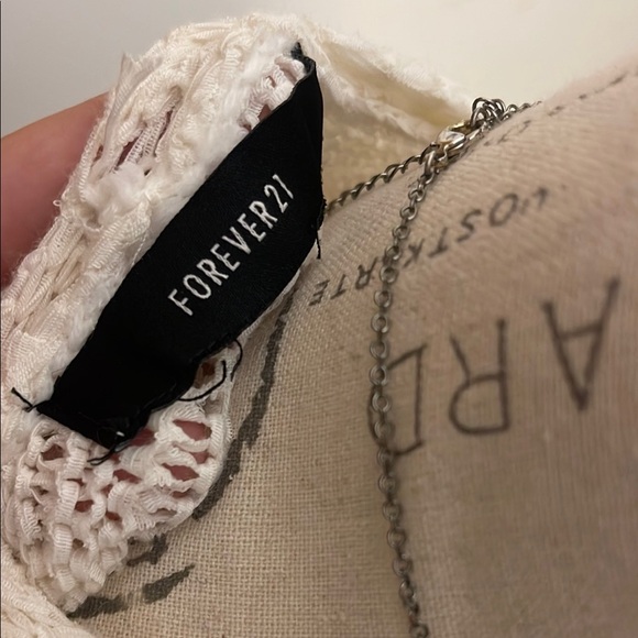 Forever 21 | Women’s Cozy Cream Knit Sweater Size Small - Picture 5 of 6